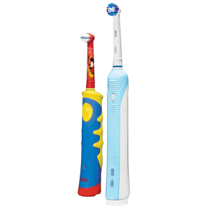 Электрическая зубная щетка ORAL-B  Pro 500/D16.513U + D10.513K Kids Mickey взрослая и детская