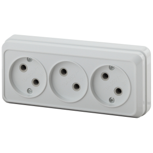 Розетка Intro Quadro 2-205-01 без заземления тройная 3х2P 16А-250В IP20 ОУ белый