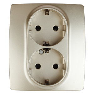 Розетка ЭРА Серия 12 12-2104-04 двойная с заземлением 2X2P+E Schuko со шторками 16A-250В IP20 шампань