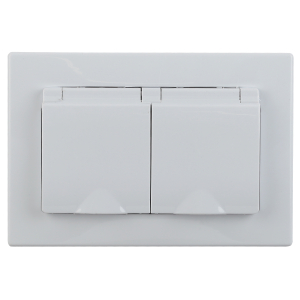 Розетка Intro Plano 1-210-01 с заземлением двойная 2х2P+E Schuko с крышкой шторками 16А-250В СУ IP44 белый