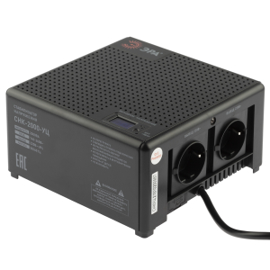 Стабилизатор напряжения ЭРА  CНК-2000-УЦ компактный универсальный, 140-260В/220В, 2000ВА