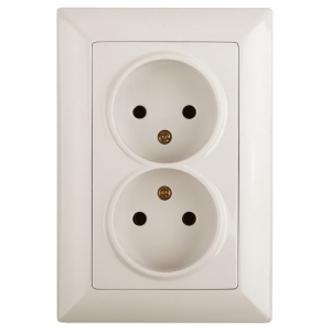 Розетка Intro Solo 4-204-02 без заземления 2х2P 16А-250В IP20 СУ слоновая кость