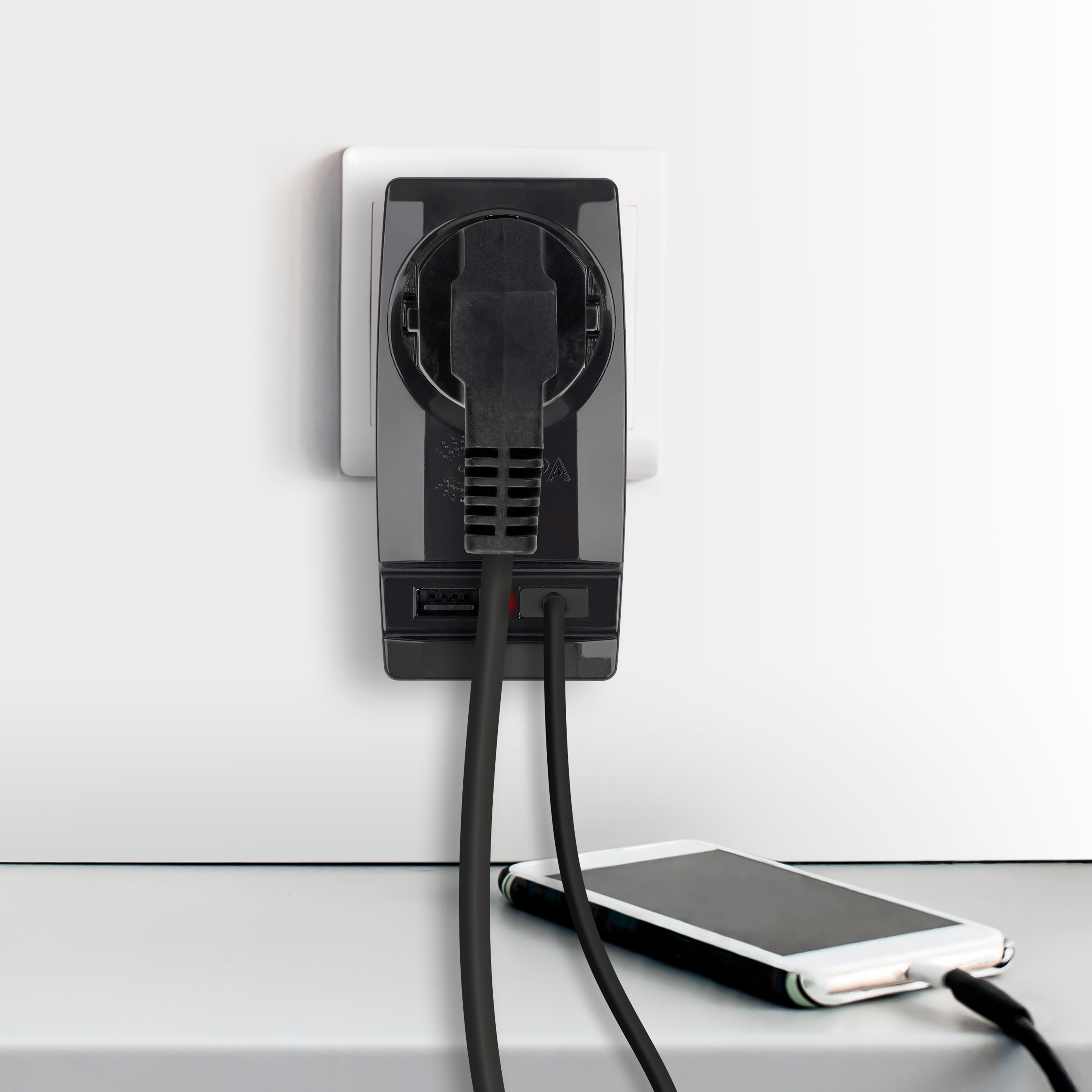 Разветвитель электрический ЭРА SP-1e-USB-B на 1 розетку + 2 USB с ...