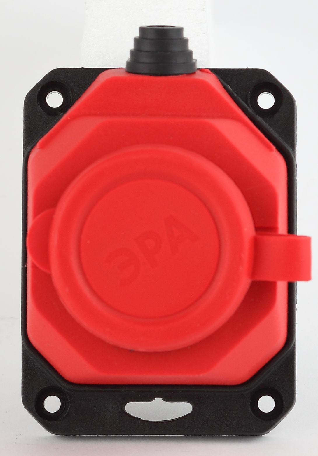 Колодка ЭРА K-1e-RED-IP44 каучуковая с заземлением 1 розетка 16A IP44 ...