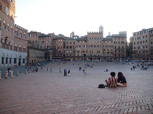 s3-olympus-tour-italy8.jpg s3-olympus-tour-italy8.jpg