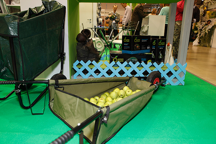 выставка ЦВЕТЫ 2014 стенд Green Apple выставка ЦВЕТЫ 2014 стенд Green Apple