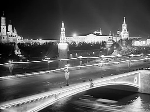 290 лет освещению Москвы!