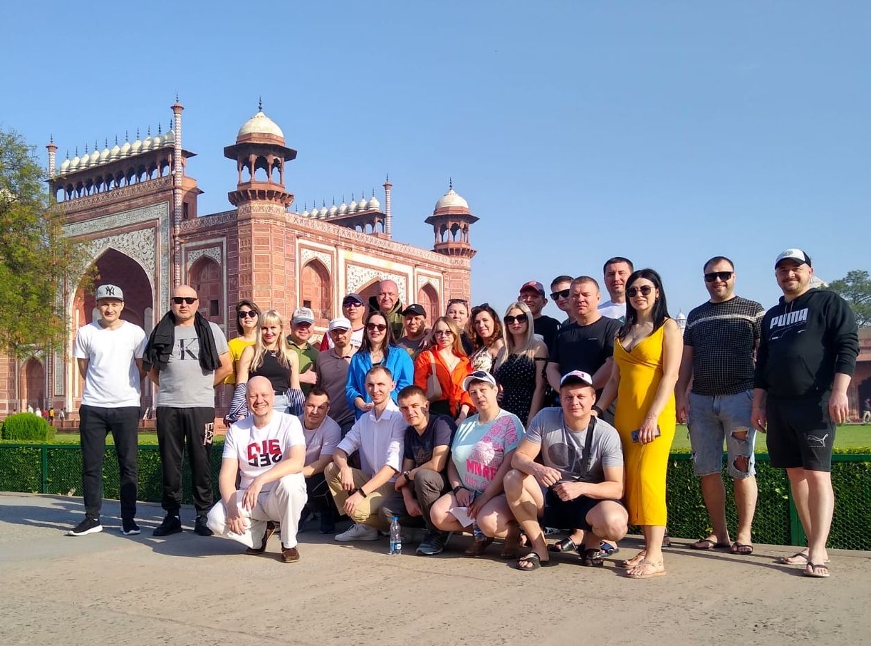 Дистрибуторы продукции S3 посетили самые красивые города Индии