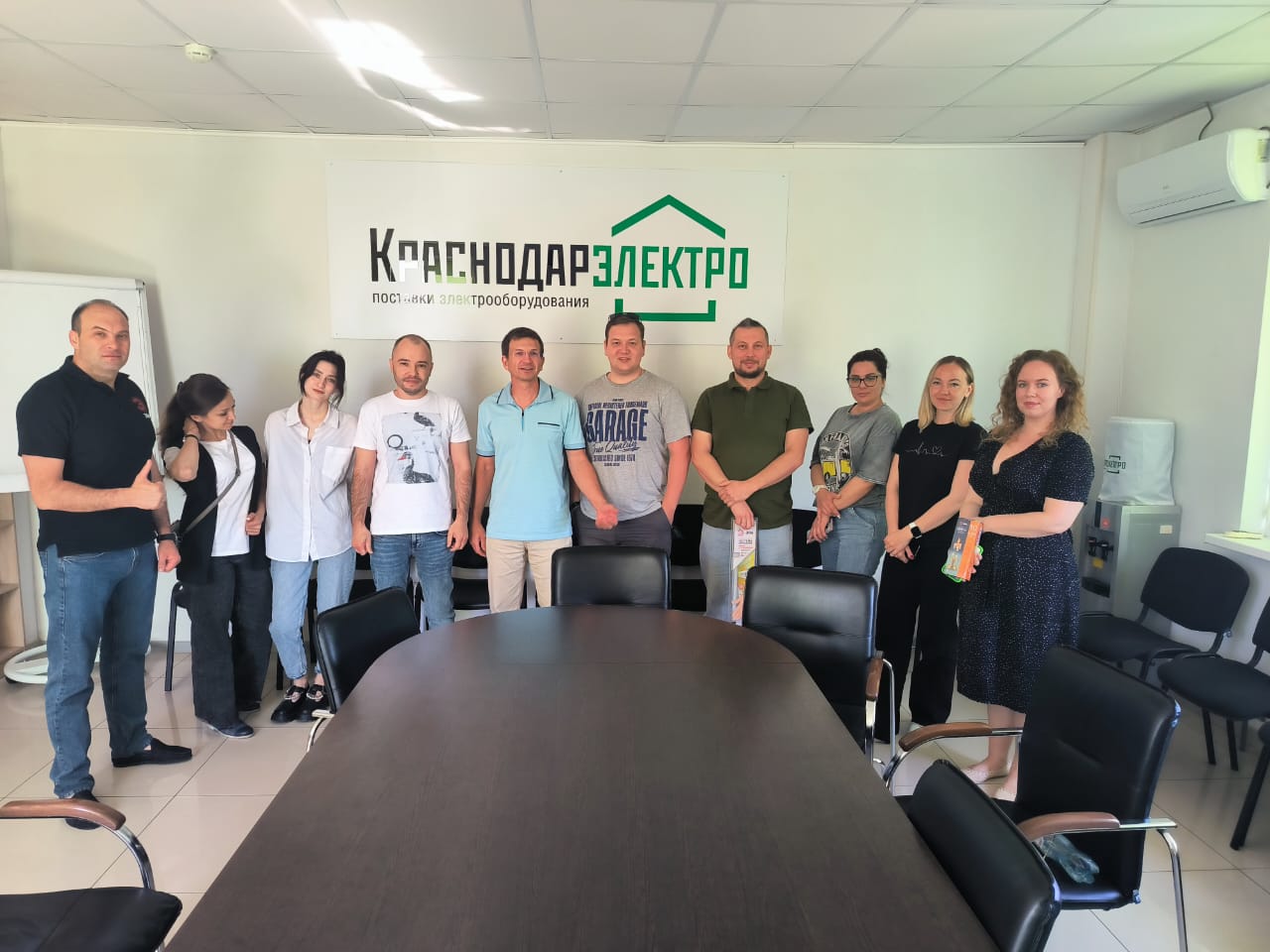 С обновлением ассортимента ЭРА познакомили менеджеров «КраснодарЭлектро»